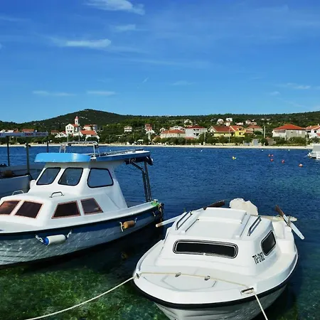 Marino Apartman Vinišće